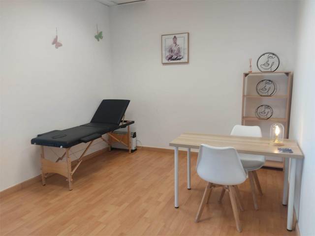 Local comercial en Alquiler en Carrer Figueres, 2 en Massamagrell