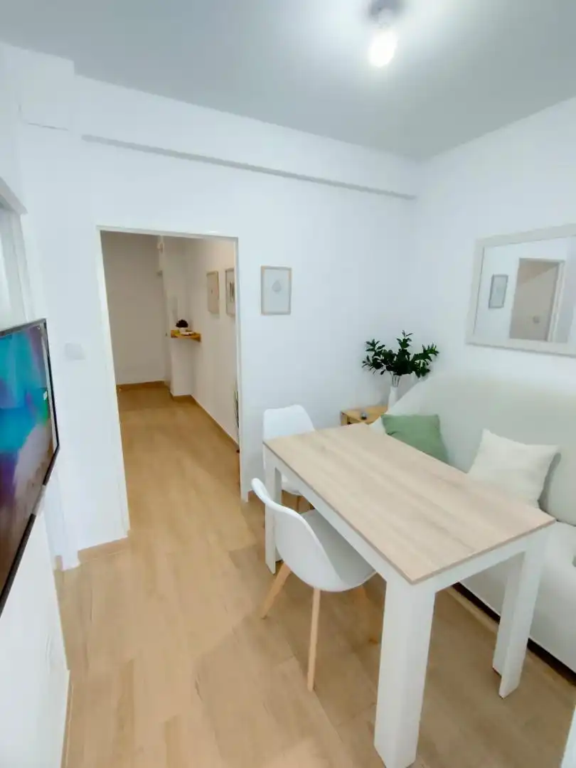 Habitación en Calle el Torno, 8, Miralvalle - Av. Virgen del Puerto - La Data Habitación en Calle el Torno, 8, Miralvalle - Av. Virgen del Puerto - La Data