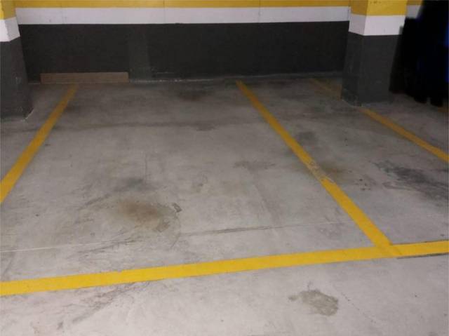 Garaje en Alquiler en Carrer Murta, 1T en Valterna