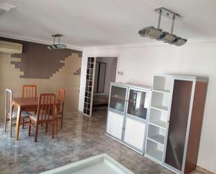 Living room of Flat for sale in  Albacete Capital  with Air Conditioner and Terrace