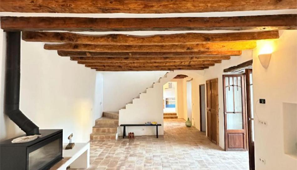 Single-family semi-detached for sale in Carrer Des Sol, 17, Puigpunyent, Illes Balears - image 1 Photo 1 of Single-family semi-detached for sale in Carrer Des Sol, 17, Puigpunyent, Illes Balears