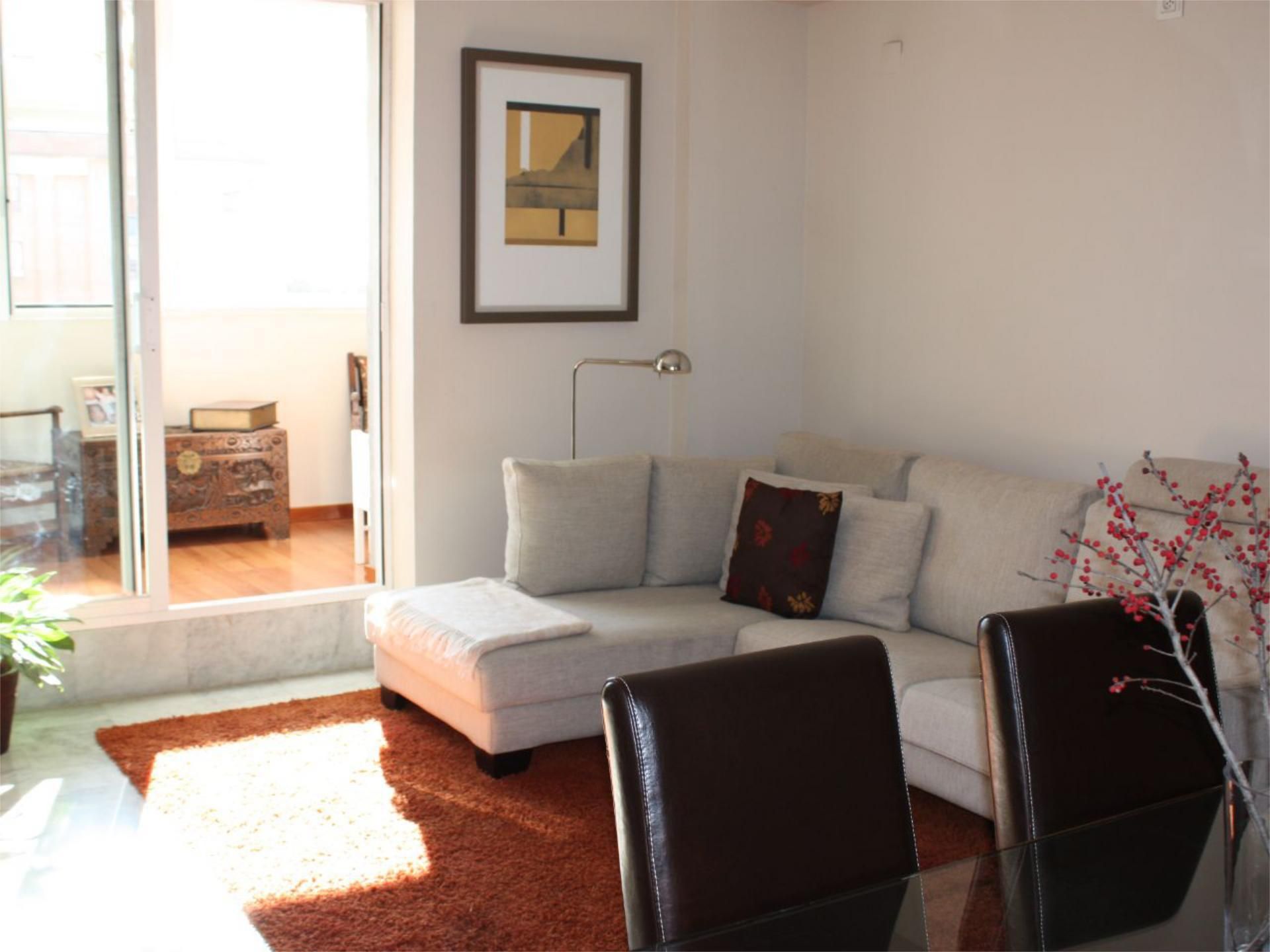 Living room of Flat for sale in  Barcelona Capital  with Air Conditioner, Heating and Terrace