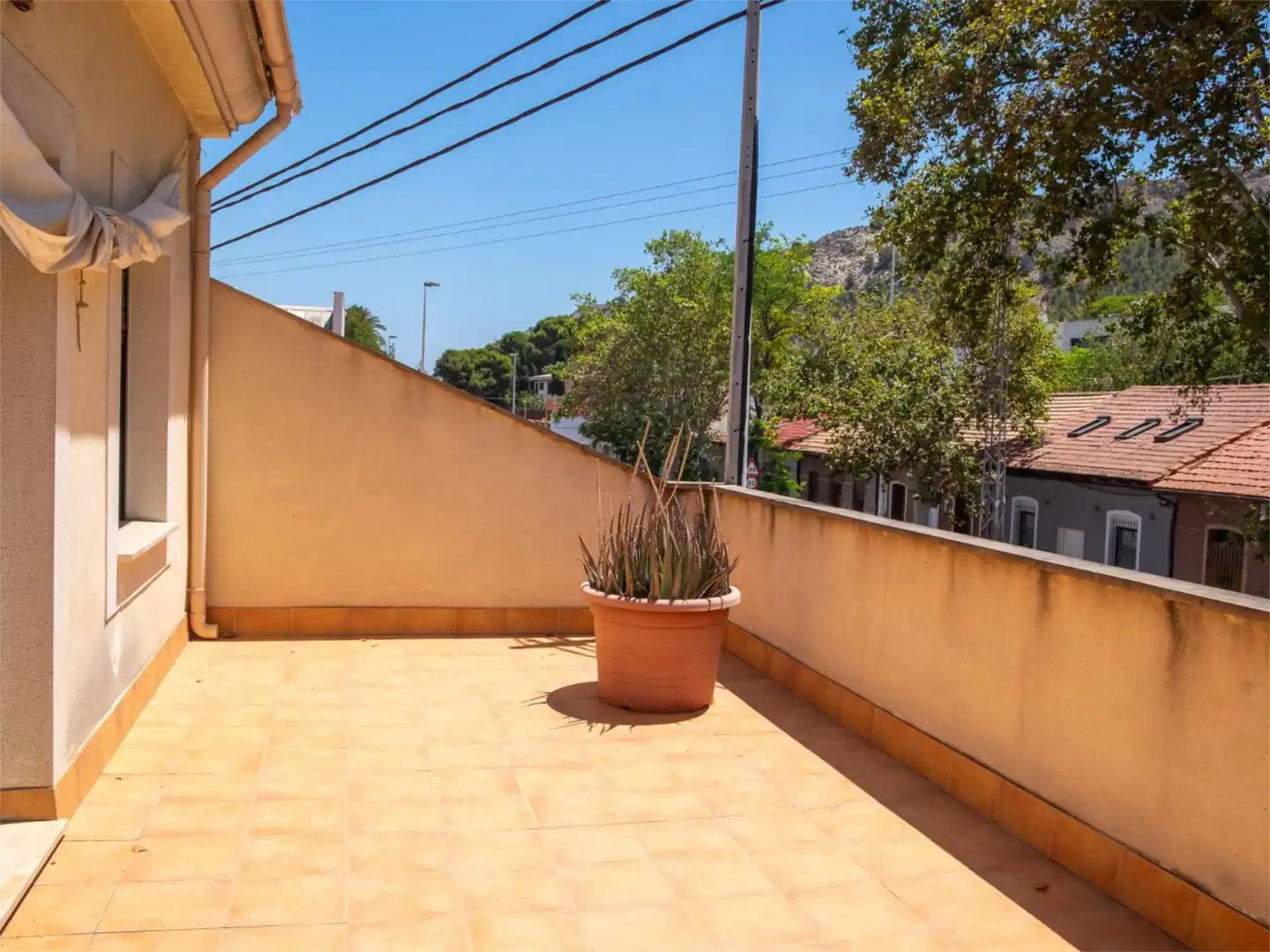 Casa o xalet en venda a Avinguda Albufereta, 5, Vistahermosa Terrassa de Casa o xalet en venda en Alicante / Alacant amb Aire condicionat, Calefacció i Jardí privat