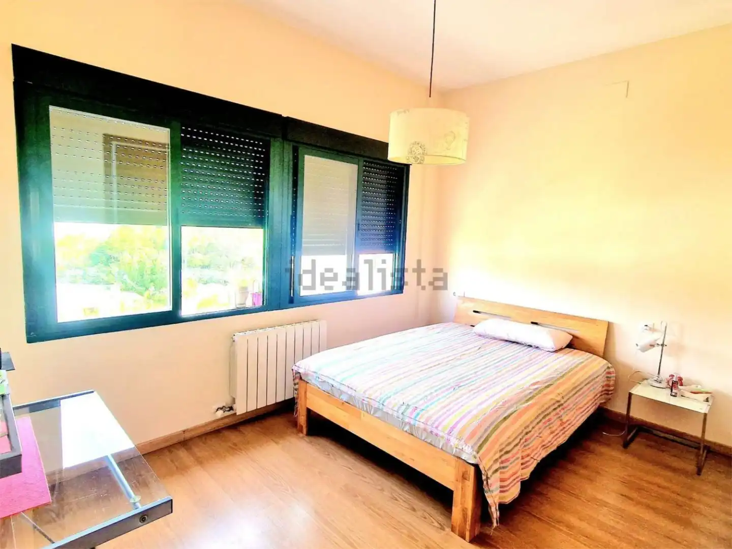 Casa o xalet en venda a Avinguda Albufereta, 5, Vistahermosa Dormitori de Casa o xalet en venda en Alicante / Alacant amb Aire condicionat, Calefacció i Jardí privat