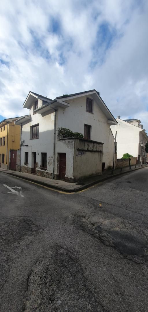 Exterior view of House or chalet for sale in Tapia de Casariego  with Terrace