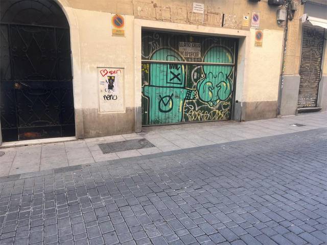 Garaje en Venta en Calle del Carnero, 5 en Embajadores - Lavapiés