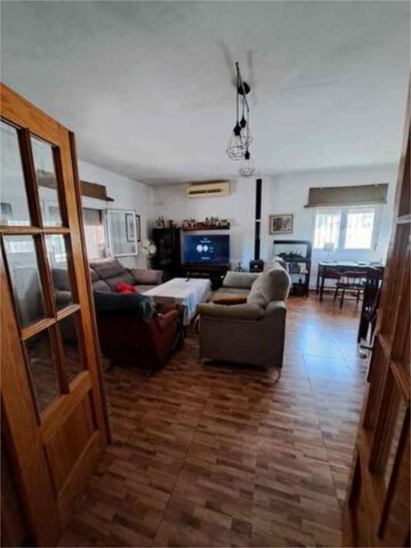 Sala d'estar de Casa adosada en venda en  Córdoba Capital