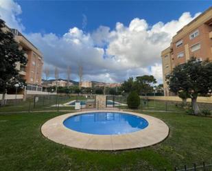 Piscina de Pis de lloguer en Torremolinos amb Calefacció, Jardí privat i Terrassa