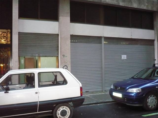 Local comercial en Venta en Olite Erriberri Kalea, 1 en Ametzola
