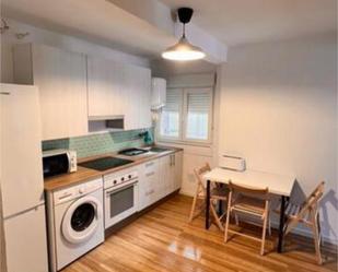 Kitchen of Flat to rent in Oviedo 