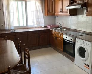 Kitchen of Flat to rent in Ordes