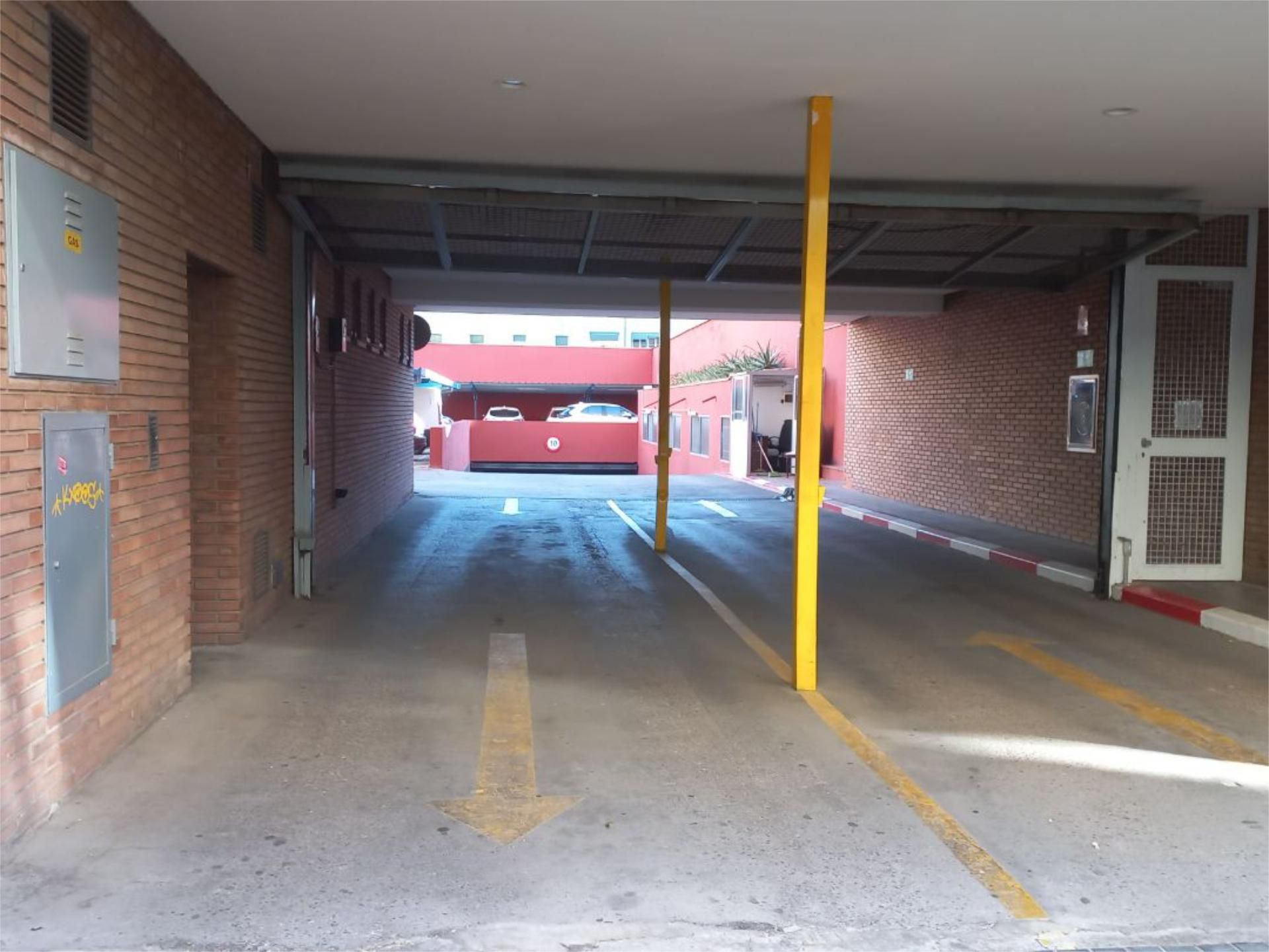 Parking of Garage for sale in  Madrid Capital
