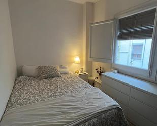 Bedroom of Flat to share in  Barcelona Capital  with Furnished, Oven and Washing machine