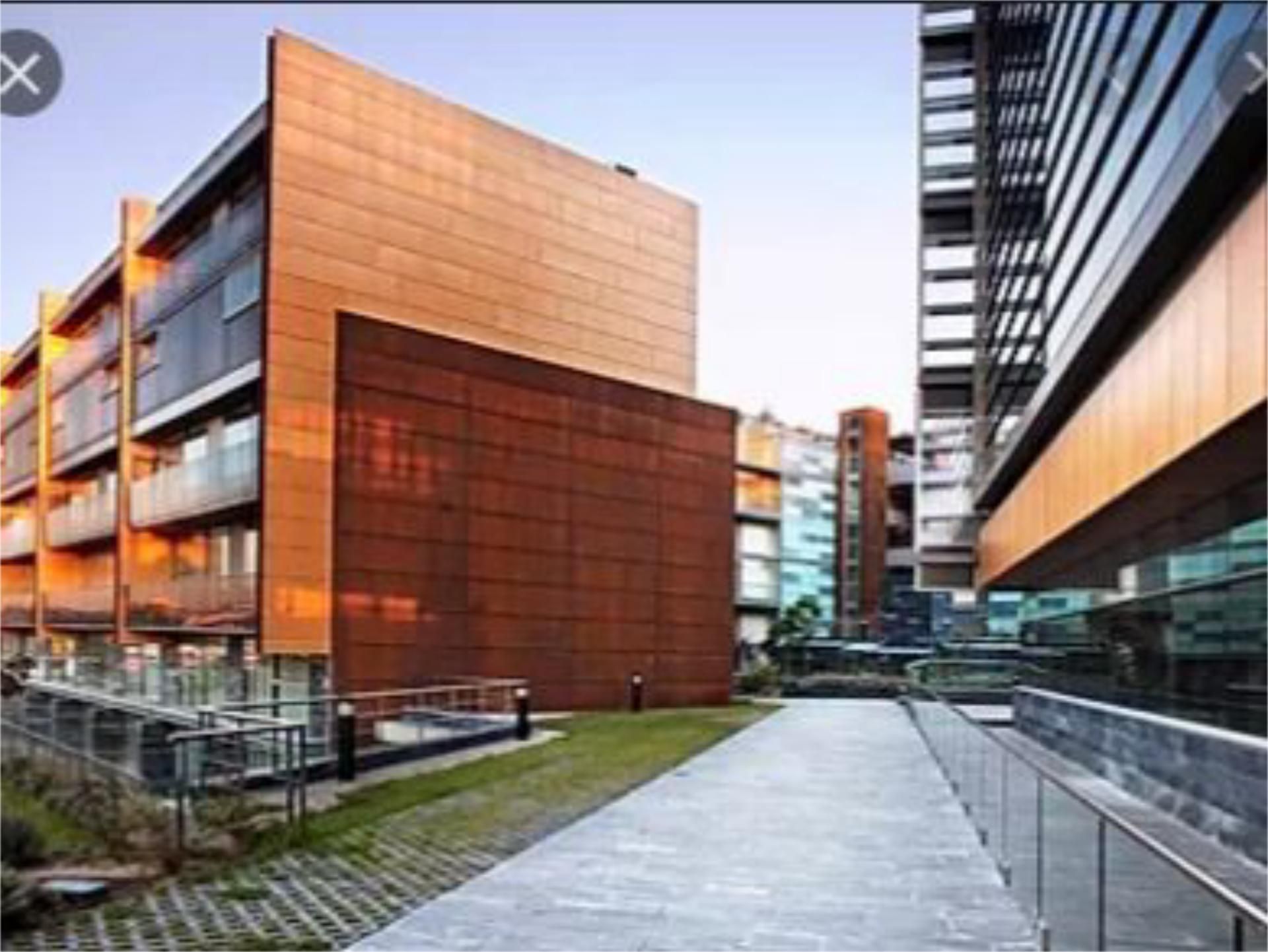 Exterior view of Loft to rent in Alcobendas  with Air Conditioner