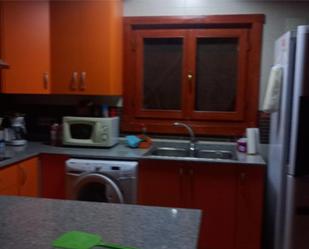 Kitchen of Flat to rent in Ledaña