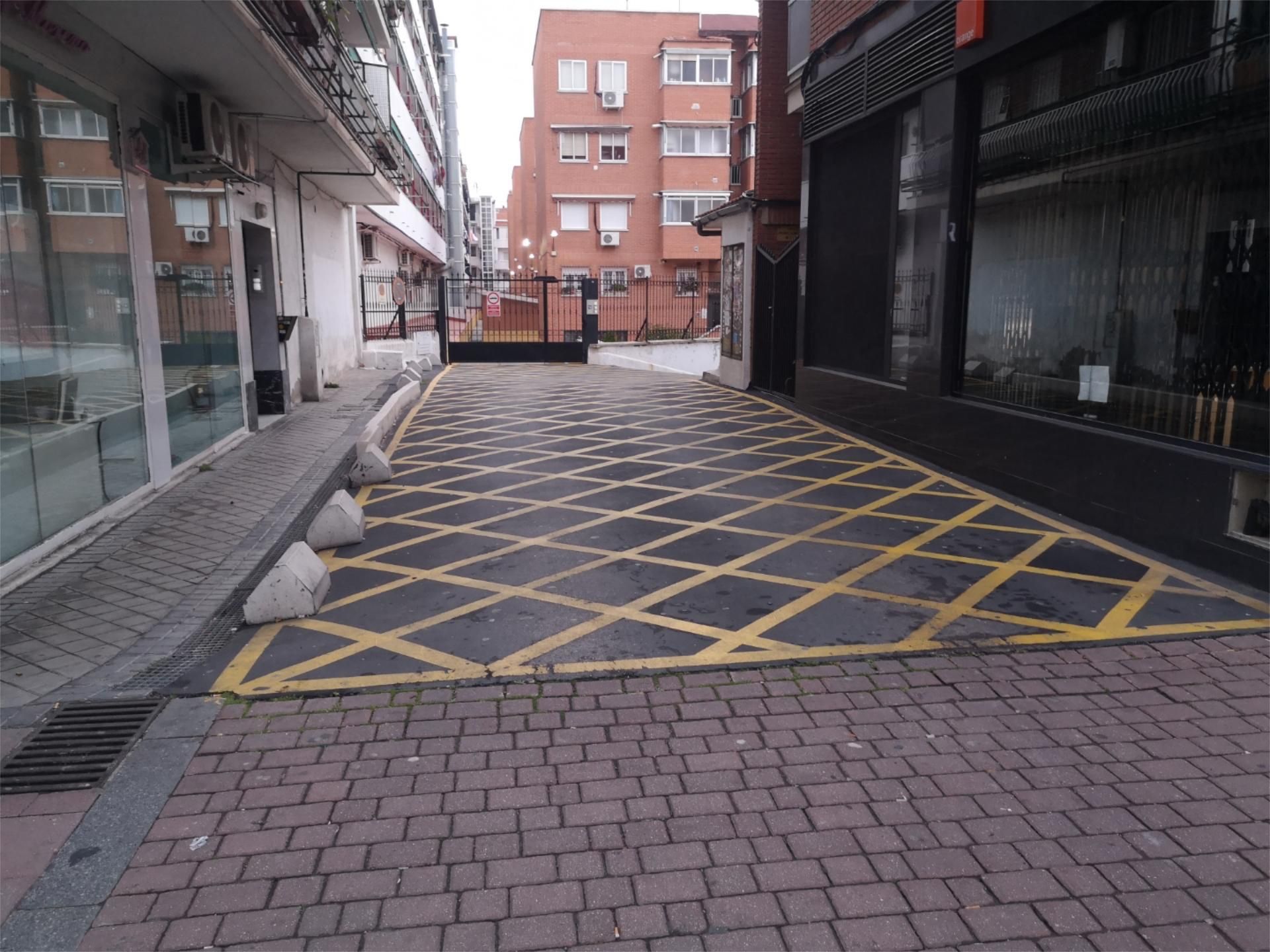 Parking of Garage for sale in  Madrid Capital
