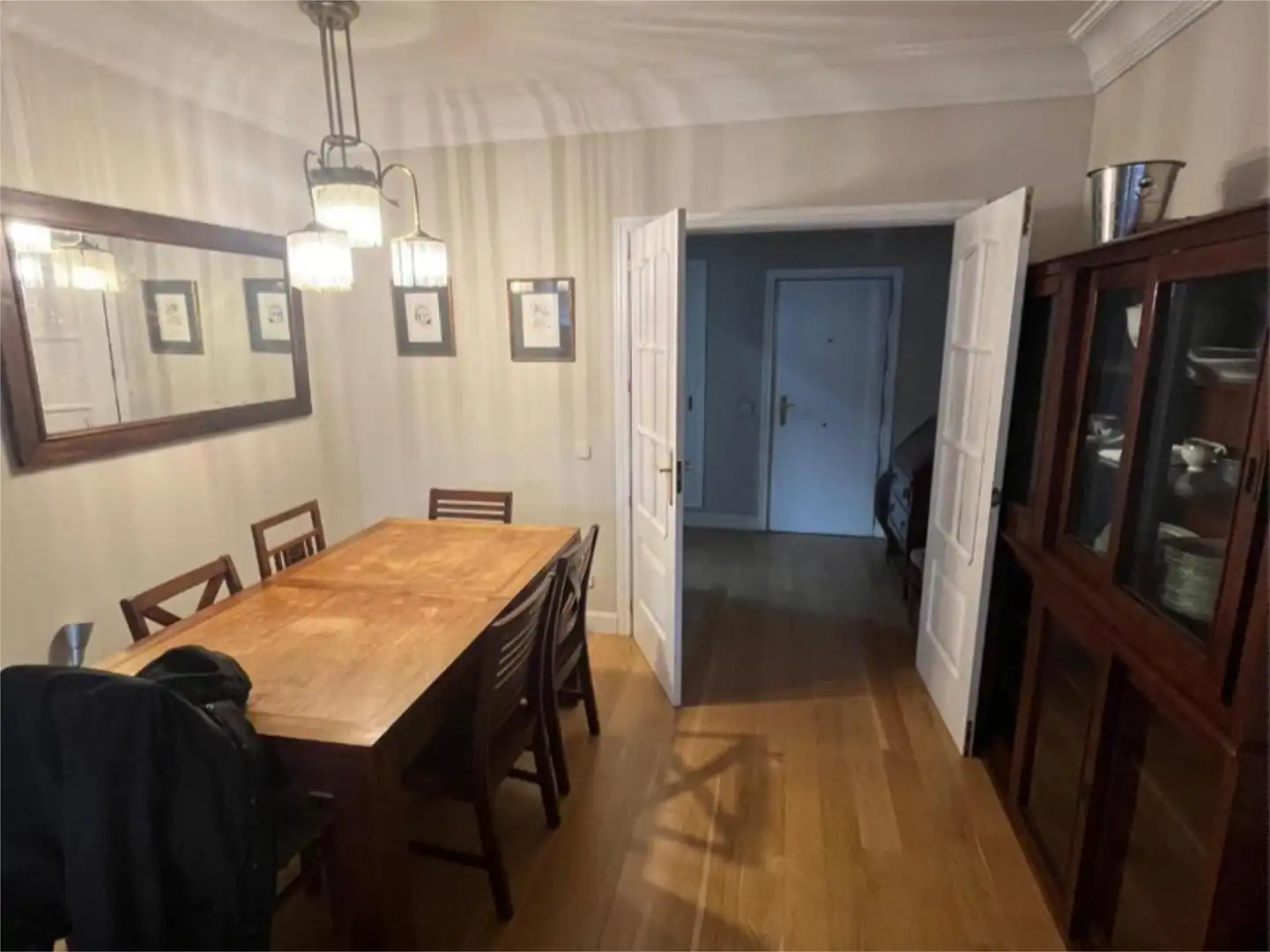 Habitación en Calle del Marqués de Santillana, 4, Ciudad Jardín Comedor de Piso para compartir en Madrid con Aire acondicionado, Calefacción y Amueblado