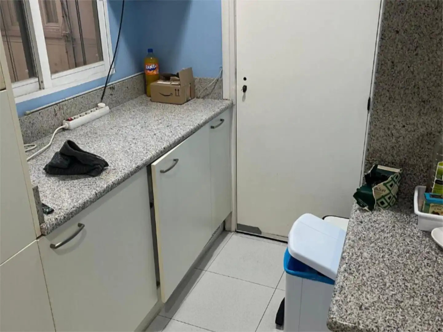 Habitación en Calle del Marqués de Santillana, 4, Ciudad Jardín Cocina de Piso para compartir en Madrid con Aire acondicionado, Calefacción y Amueblado