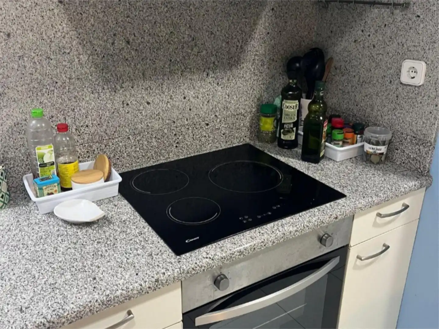 Habitación en Calle del Marqués de Santillana, 4, Ciudad Jardín Cocina de Piso para compartir en Madrid con Aire acondicionado, Calefacción y Amueblado