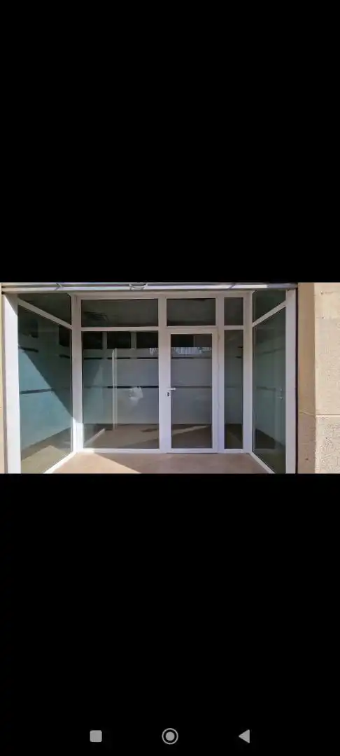 Office for rent in Viator