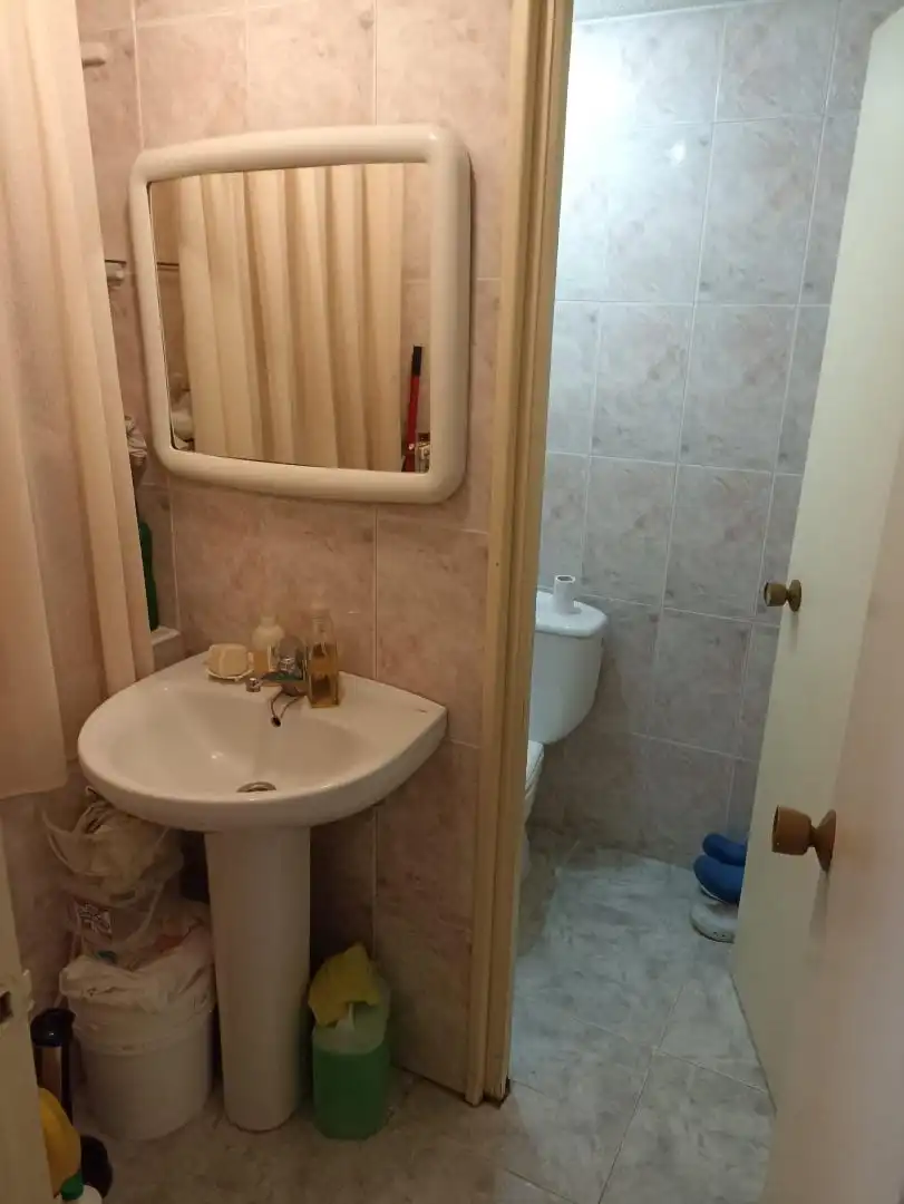 Local en venta en Calle Sahagún, 2, Bellavistas - Hipercor Baño de Local en venta en Alcorcón