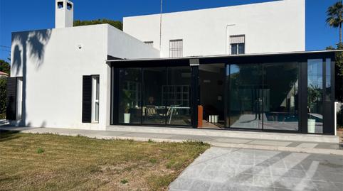 Foto 2 de Casa o chalet en venta en Urbanización el Capricho, 130, Umbrete, Sevilla