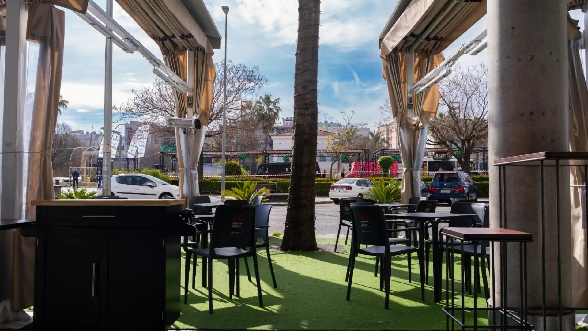 Local en traspaso en Avenida de la Libertad, 8, Huerta de la Reina - Trassierra Terraza de Local en traspaso en Córdoba Capital con Aire acondicionado y Calefacción