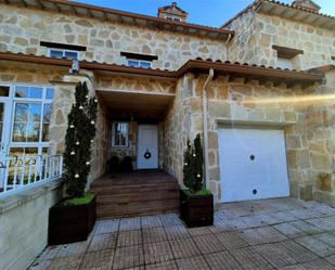 Exterior view of House or chalet for sale in Navaluenga  with Heating, Terrace and Storage room