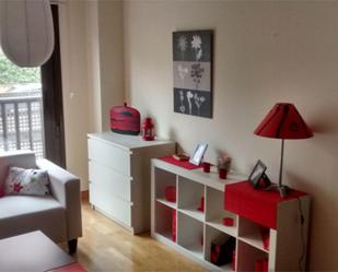 Bedroom of Flat to rent in  Madrid Capital  with Air Conditioner, Terrace and Swimming Pool