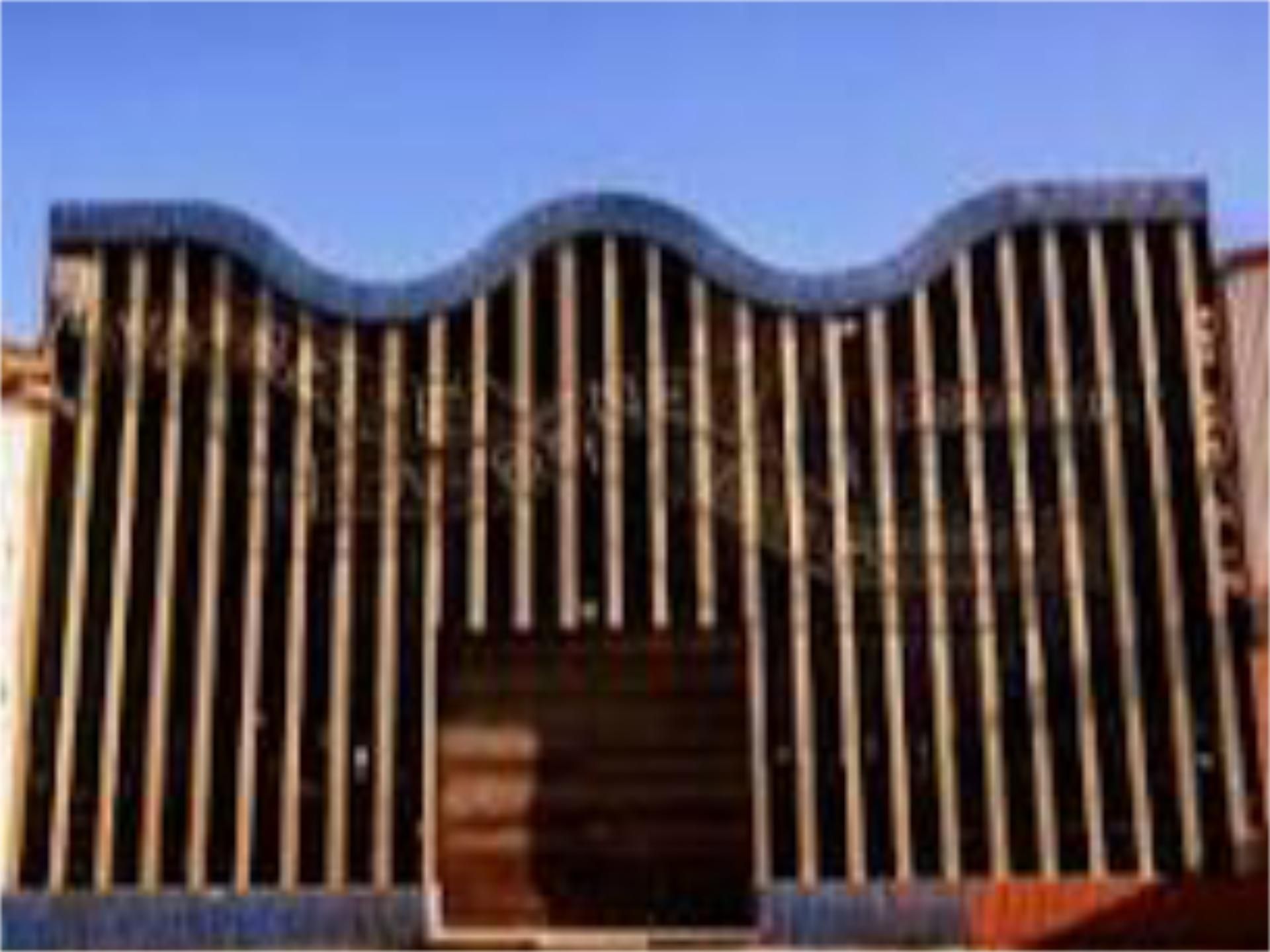 Exterior view of Premises for sale in Benavides