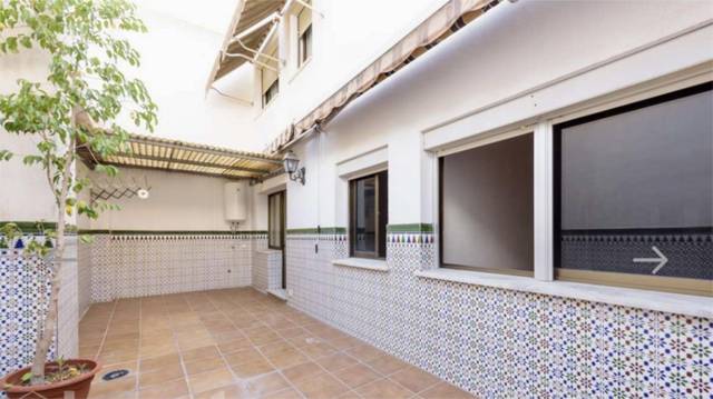 Piso en Venta en Calle Lanuza, 29 en Los Castillejos - La Trinidad