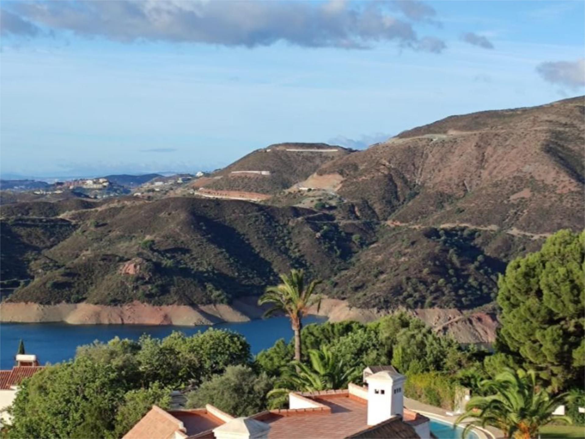 Exterior view of Apartment for sale in Istán  with Air Conditioner, Terrace and Balcony