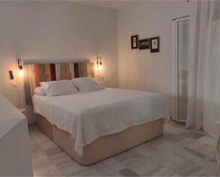 Dormitori de Apartament de lloguer en Mijas amb Calefacció, Jardí privat i Terrassa