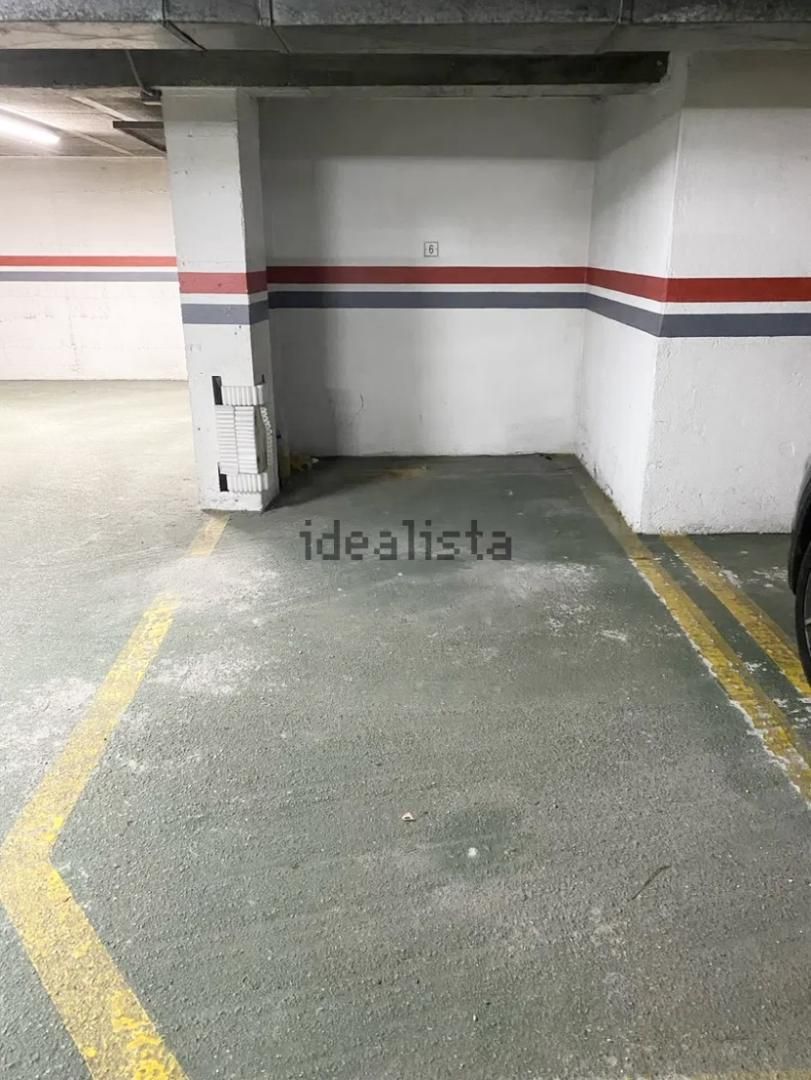 Parking of Garage to rent in Noia