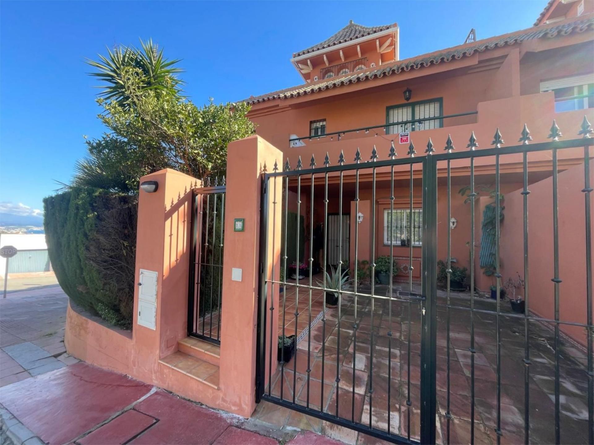 Exterior view of Single-family semi-detached for sale in Manilva  with Air Conditioner, Terrace and Swimming Pool