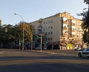 Exterior view of Flat for sale in  Sevilla Capital  with Air Conditioner and Terrace