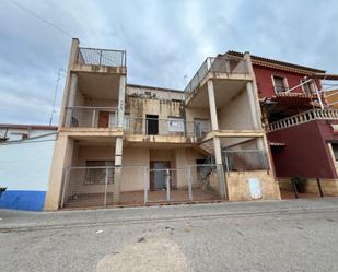 Vista exterior de Casa adosada en venda en Villalgordo del Júcar amb Balcó