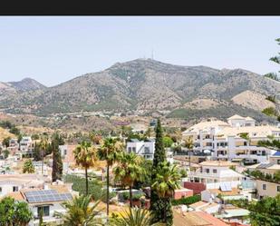 Vista exterior de Apartament en venda en Fuengirola amb Aire condicionat i Balcó