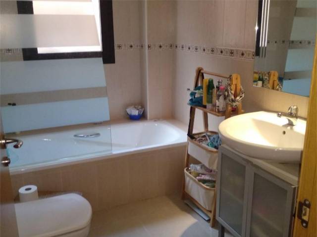 Piso en Venta en Calle San Valero, 3 en Ayerbe