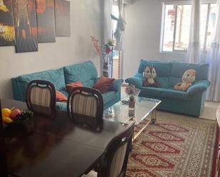 Living room of Flat to share in Santa Cruz de Bezana  with Terrace, Furnished and Oven