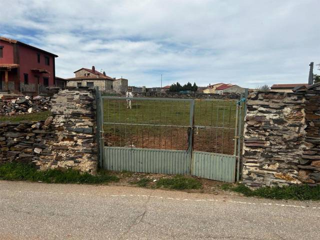 Terreno urbanizable en Venta en Calle Rubial, 43 en Cantalojas