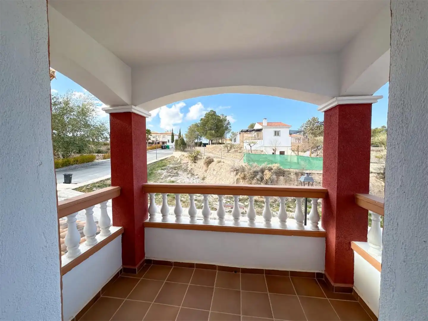 Casa adosada en venta en Calle Ramón y Cajal, 12, Freila Casa adosada en venta en Freila con Terraza, Trastero y Amueblado