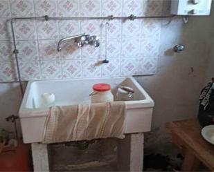 Bathroom of House or chalet for sale in Velayos