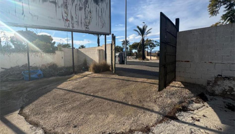 Industrial buildings for sale in Partida Torregroses Polig C, 50, Sol y Luz, Alicante - image 1 Photo 1 of Industrial buildings for sale in Partida Torregroses Polig C, 50, Sol y Luz, Alicante