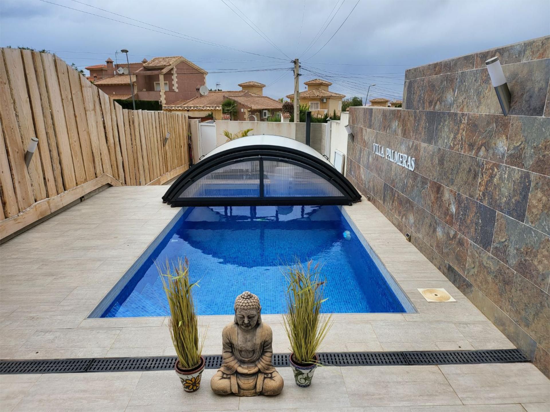 Swimming pool of Single-family semi-detached for sale in Torrevieja  with Air Conditioner, Heating and Terrace