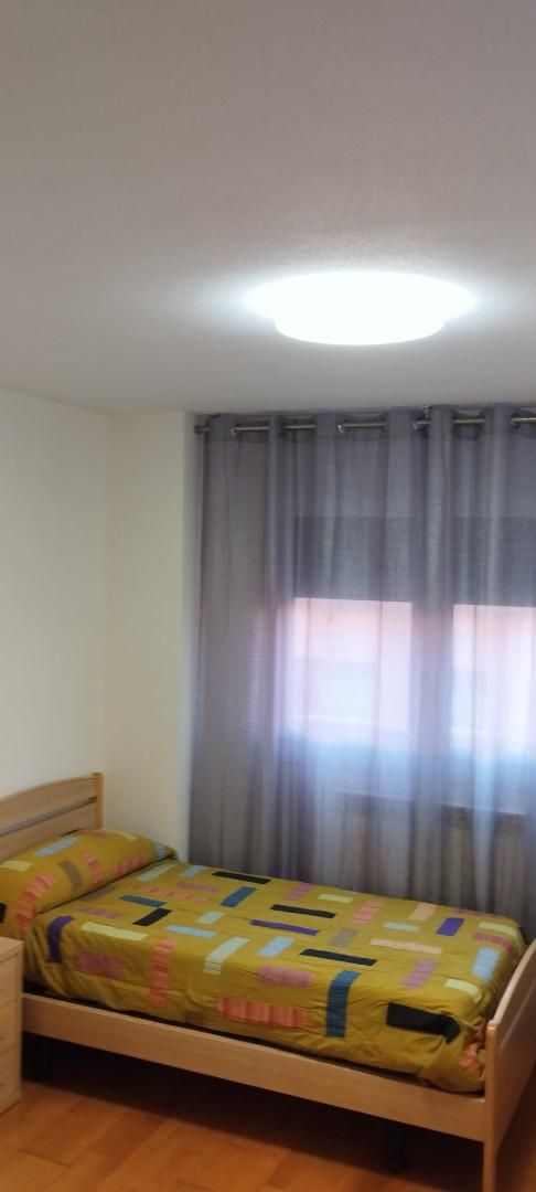 Bedroom of Flat to share in  Pamplona / Iruña  with Heating, Parquet flooring and Terrace