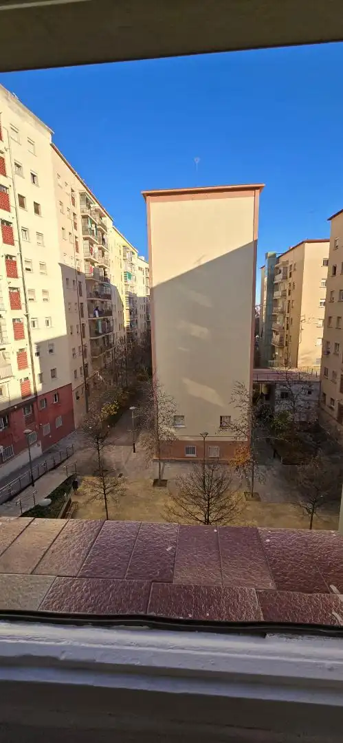 Exterior view of Flat for share in Barcelona  with Furnished, Washing machine and Microwave