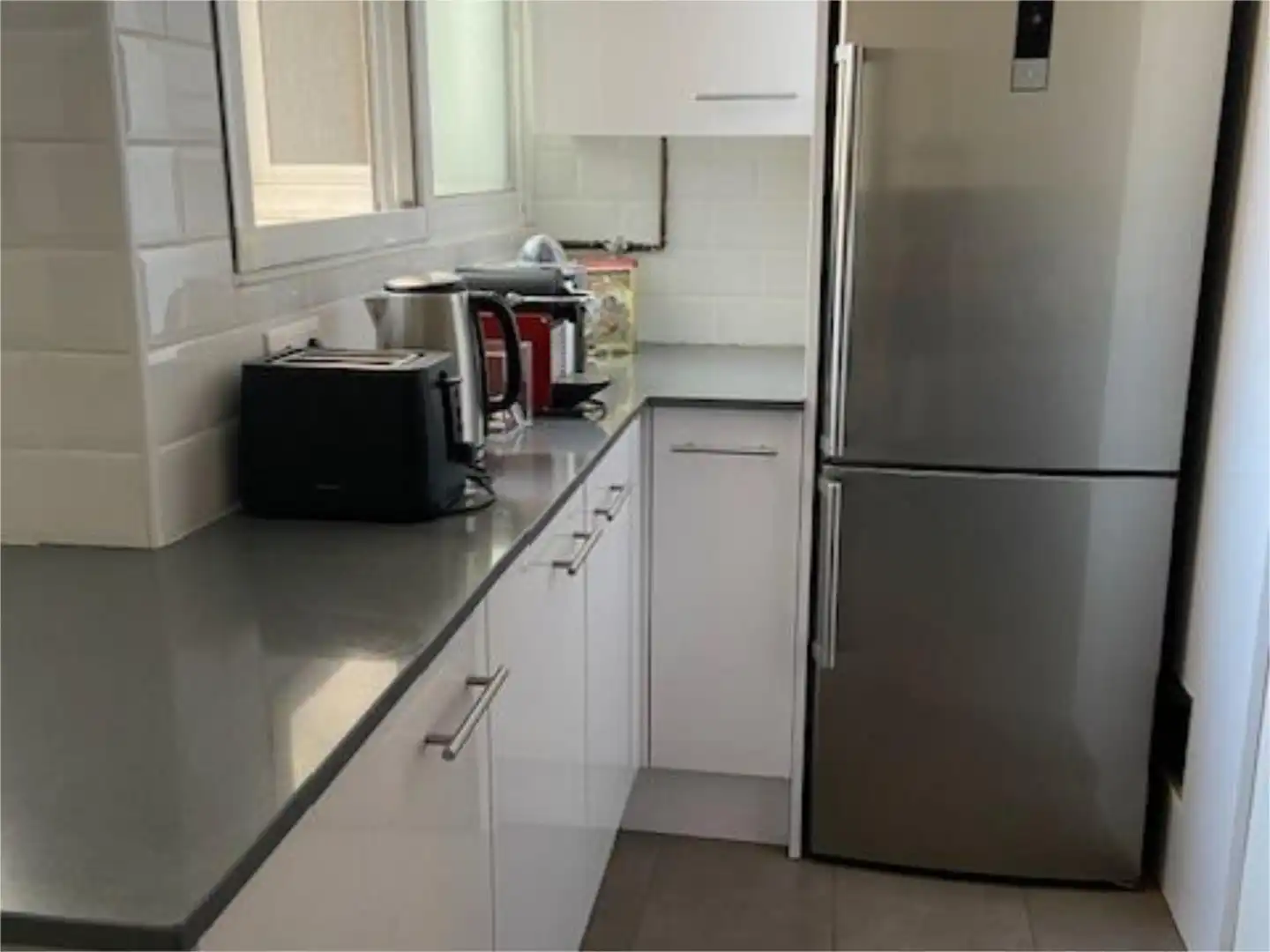 Habitación en Carrer de Lluís Oliag, 55, Mont-Olivet Cocina de Piso para compartir en Valencia con Aire acondicionado, Parquet y Amueblado