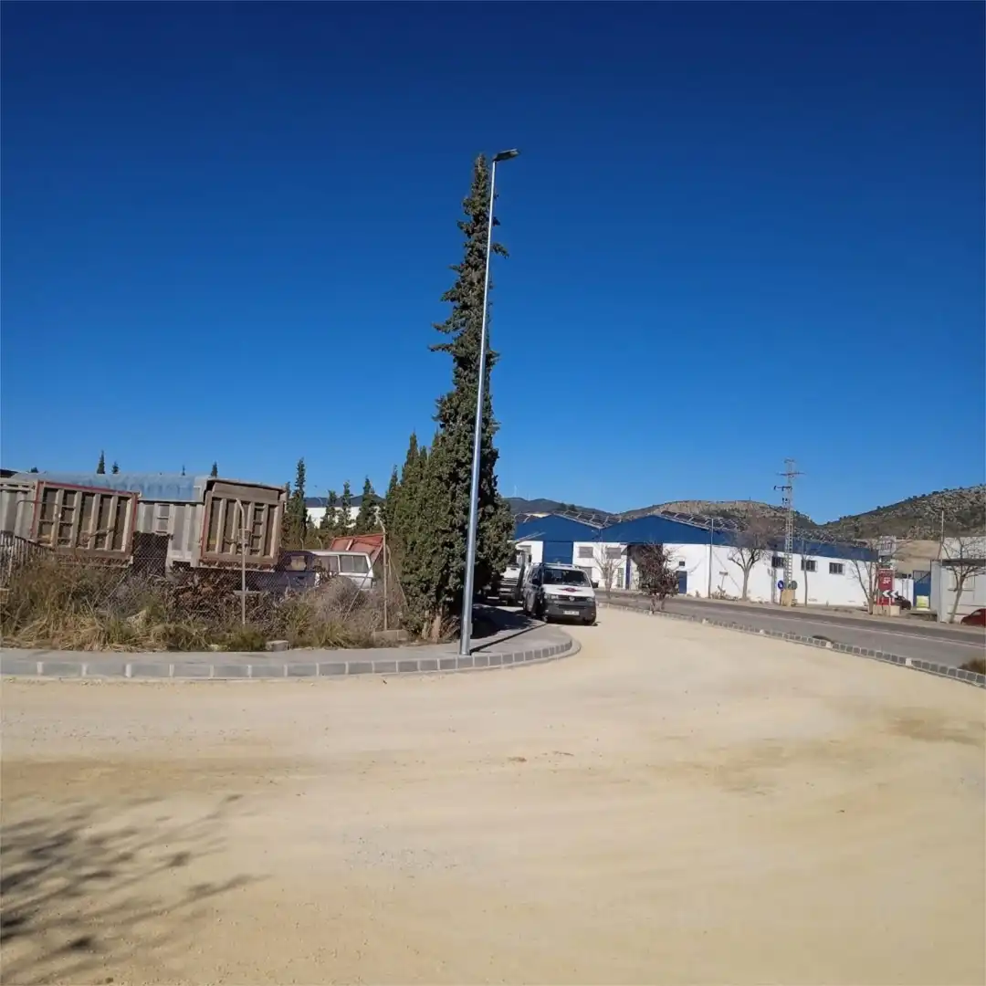 Vista exterior de Finca rústica en venda en Villar del Arzobispo amb Traster