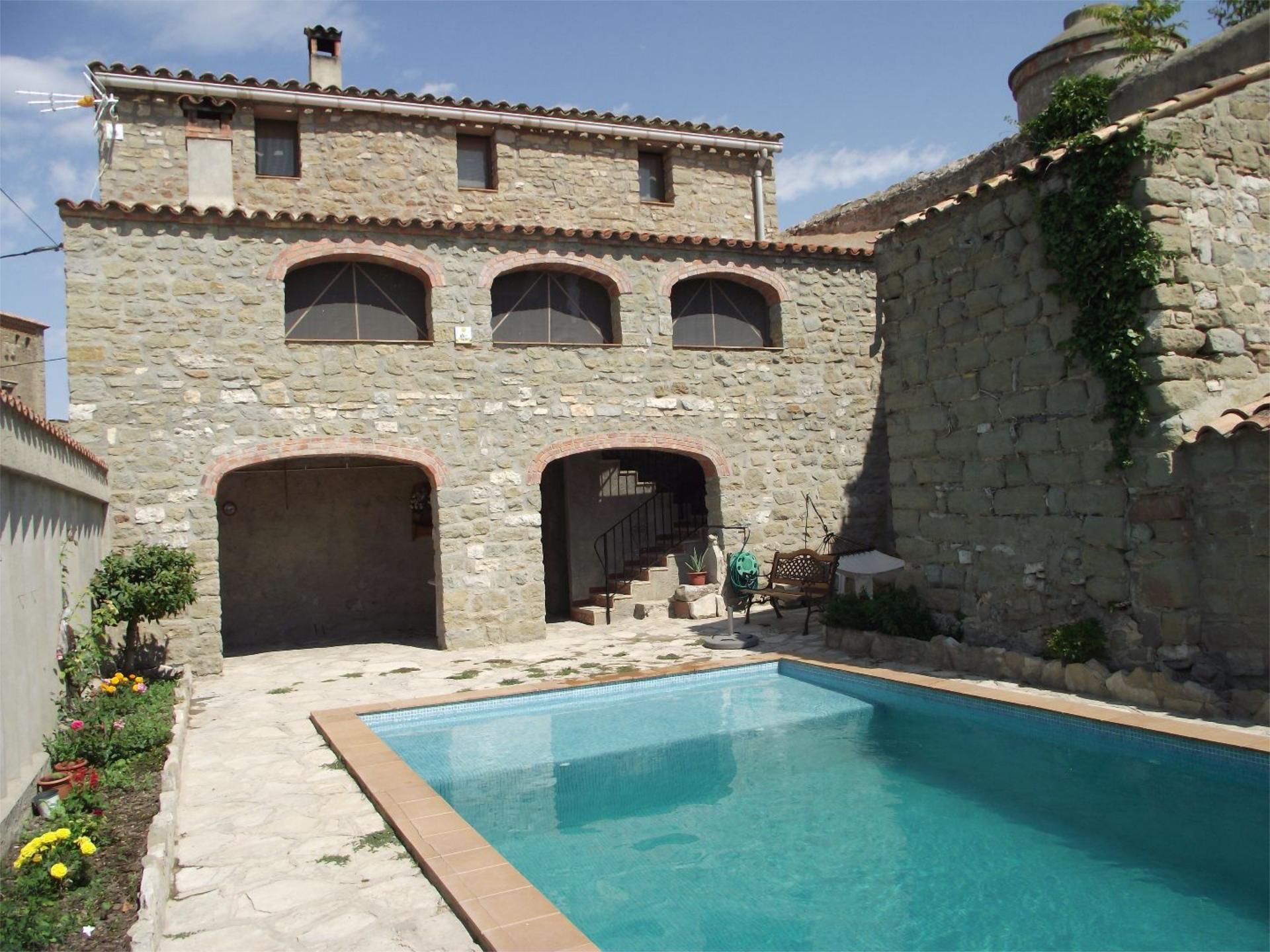 Schwimmbecken von Country house zum verkauf in Els Plans de Sió mit Terrasse, Abstellraum und Balkon